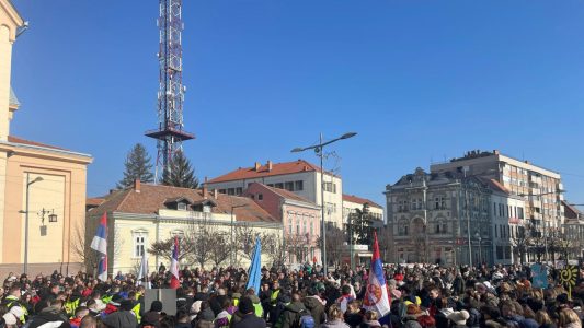 Zrenjaninci idu do 100 kilometara udaljenog Vršca – POSAO